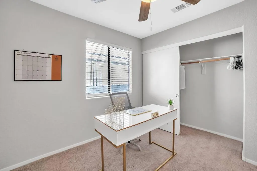 Apartment Spacious 4 Bedroom 3 Bath House Las Vegas United States