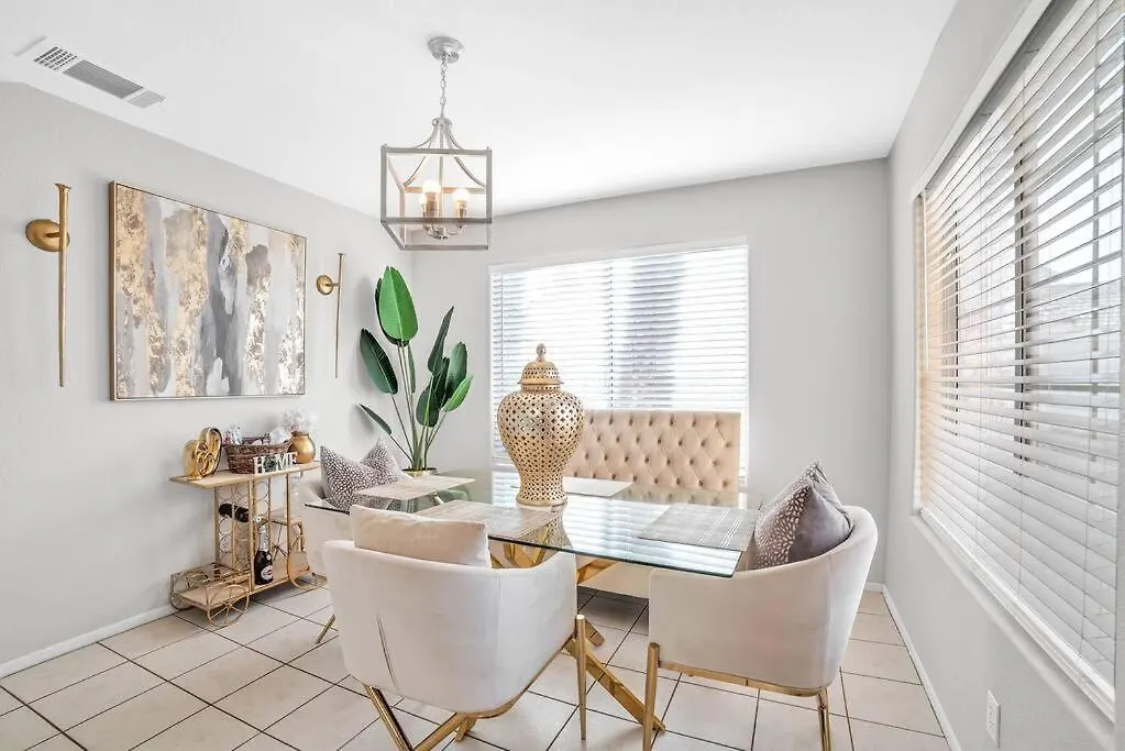 Apartment Spacious 4 Bedroom 3 Bath House Las Vegas